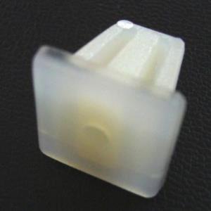 RENAULT/9-11 ARKA TAMPON AGRAFI <br/><span class="urunKod">BR-045</span>